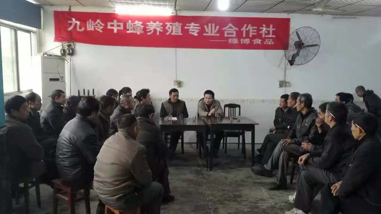 常德液压压榨机,常德固液分离机,常德压滤机,常德粉碎机 常德液压压榨机,常德固液分离机,常德压滤机,常德粉碎机